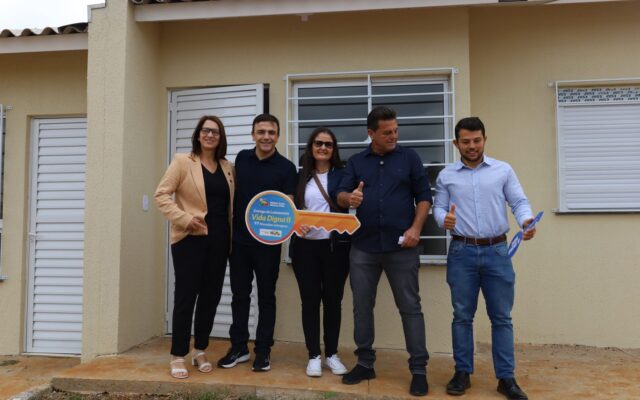 Prefeitura e Governo Federal entregam 99 casas do Minha Casa, Minha Vida em Guarapuava